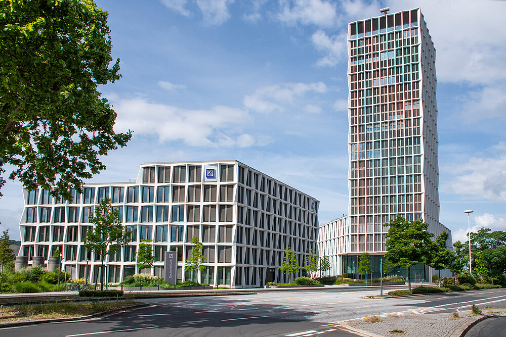 ADE_9578_Neuer_Kanzlerplatz.jpg ADE_9578_Neuer_Kanzlerplatz.jpg